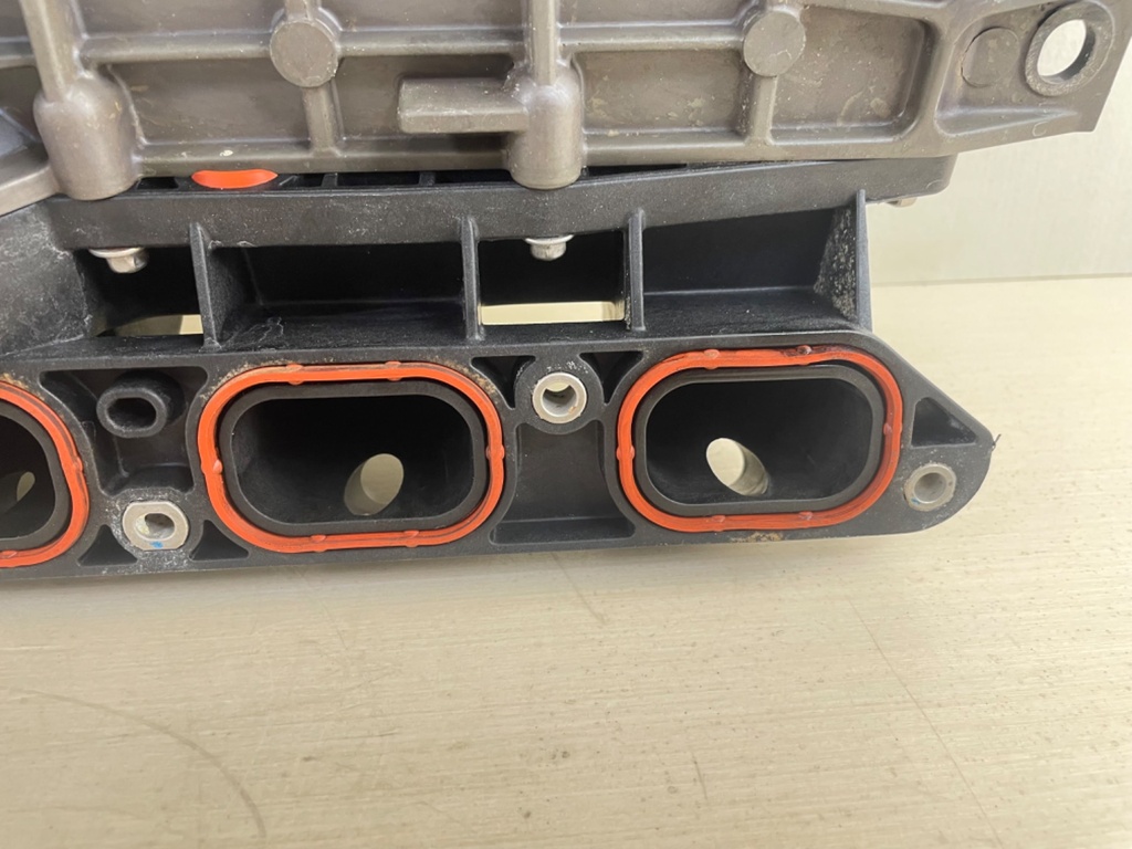 Mercury Verado 200 225 250 275 300 HP L6 CAC Charge Air Cooler Assembly 880608T07