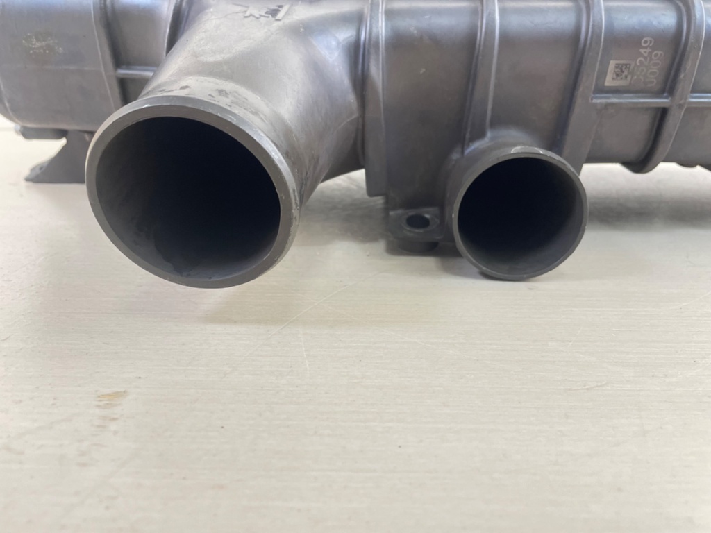 Mercury Verado 200 225 250 275 300 HP L6 CAC Charge Air Cooler Assembly 880608T07