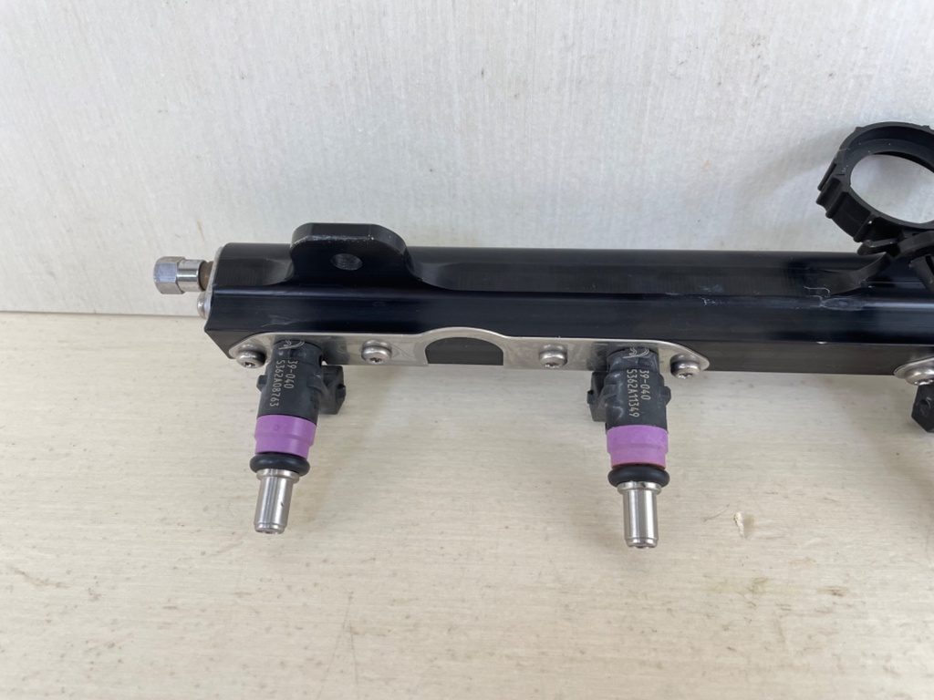 Mercury Verado 200 225 250 275 250 HP L6 Fuel Rail & Injectors Set 8M0006027