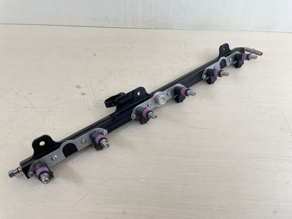 Mercury Verado 200 225 250 275 250 HP L6 Fuel Rail & Injectors Set 8M0006027