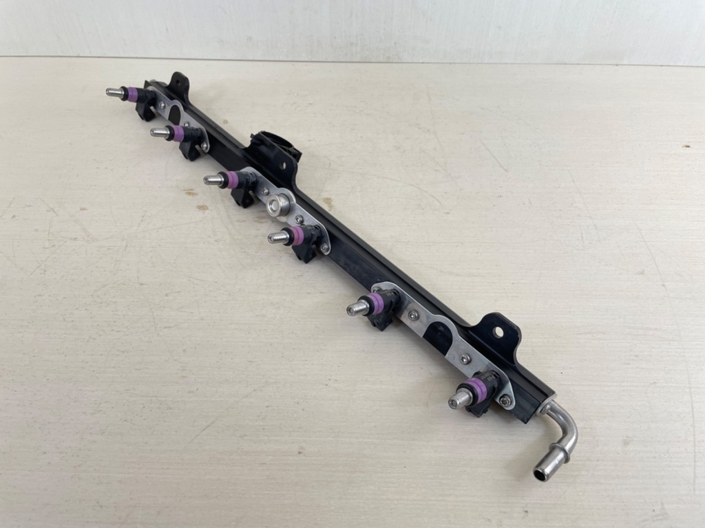 Mercury Verado 200 225 250 275 250 HP L6 Fuel Rail & Injectors Set 8M0006027