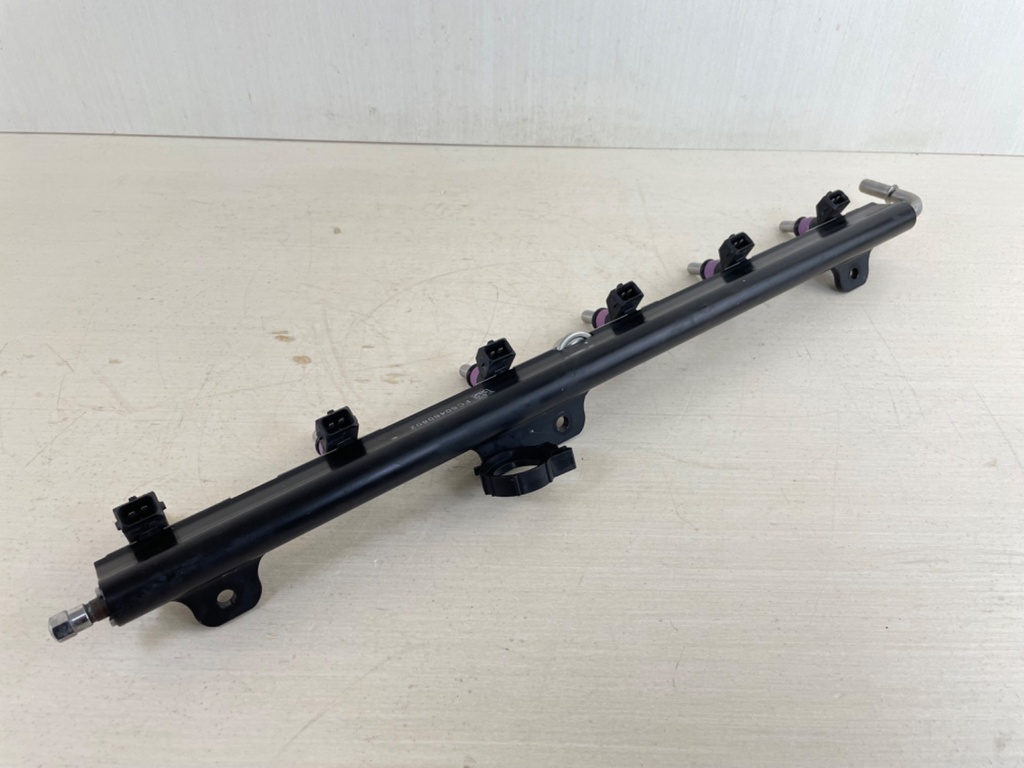 Mercury Verado 200 225 250 275 250 HP L6 Fuel Rail & Injectors Set 8M0006027