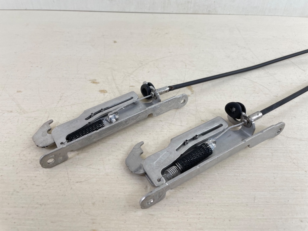 Mercury Verado Side Cowling Latch Assembly Set 888974A02