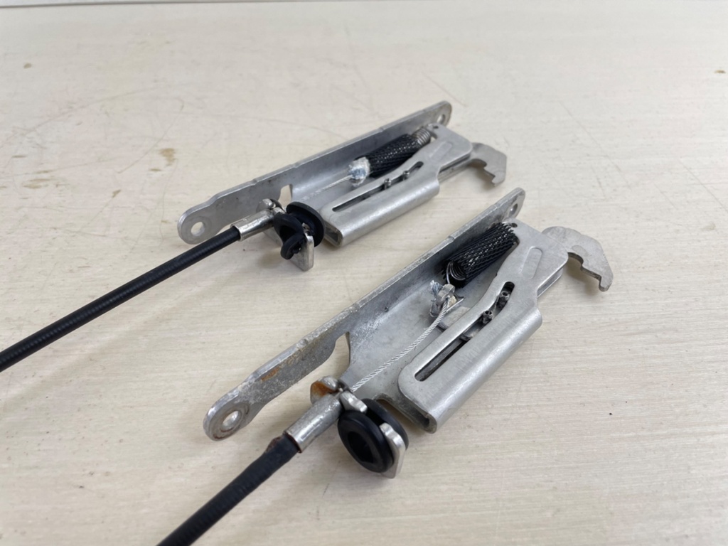 Mercury Verado Side Cowling Latch Assembly Set 888974A02