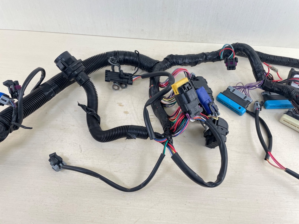 2006-2007 Mercury Verado 200 225 250 275 300 HP L6 Engine Wire Harness 880616T05