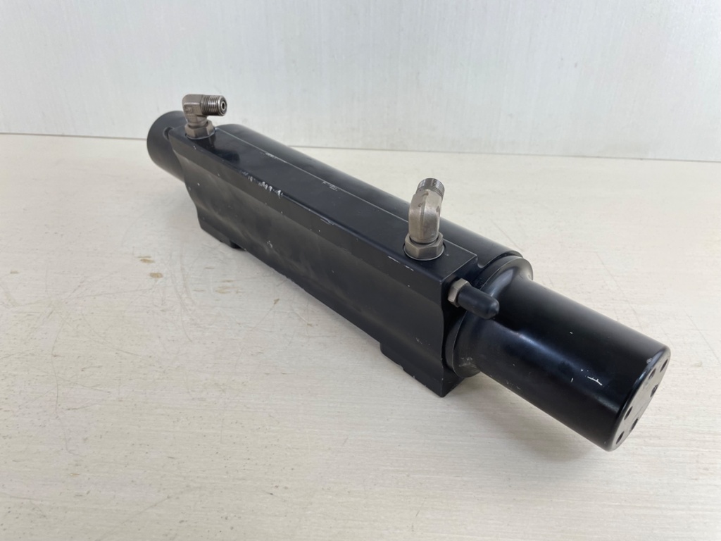 Mercury 4 Stroke Outboard Verado L6 Steering Cylinder 896500A01