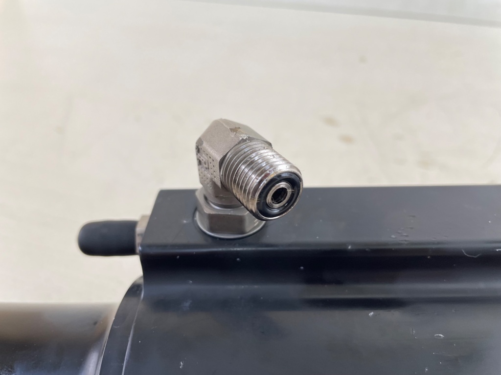 Mercury 4 Stroke Outboard Verado L6 Steering Cylinder 896500A01