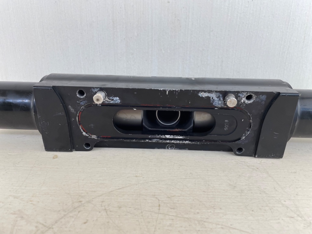 Mercury 4 Stroke Outboard Verado L6 Steering Cylinder 896500A01