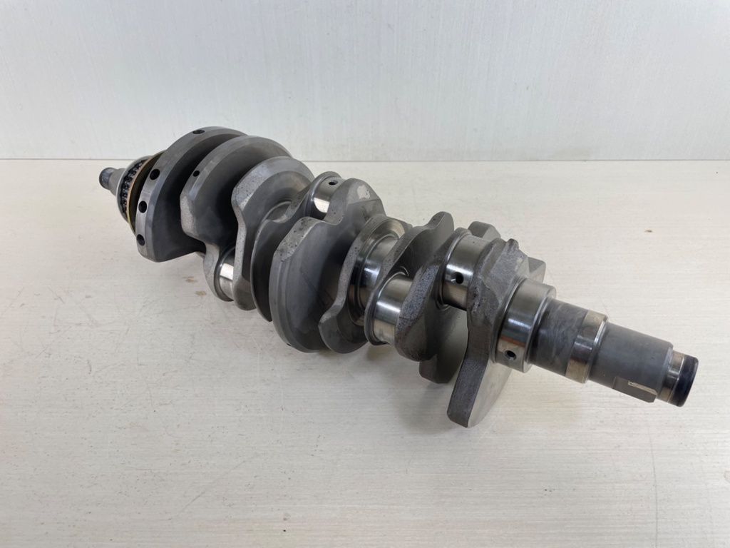 2006 Yamaha F 200 225HP 4 Stroke Outboard Crankshaft Crank 69J-11411-00-00