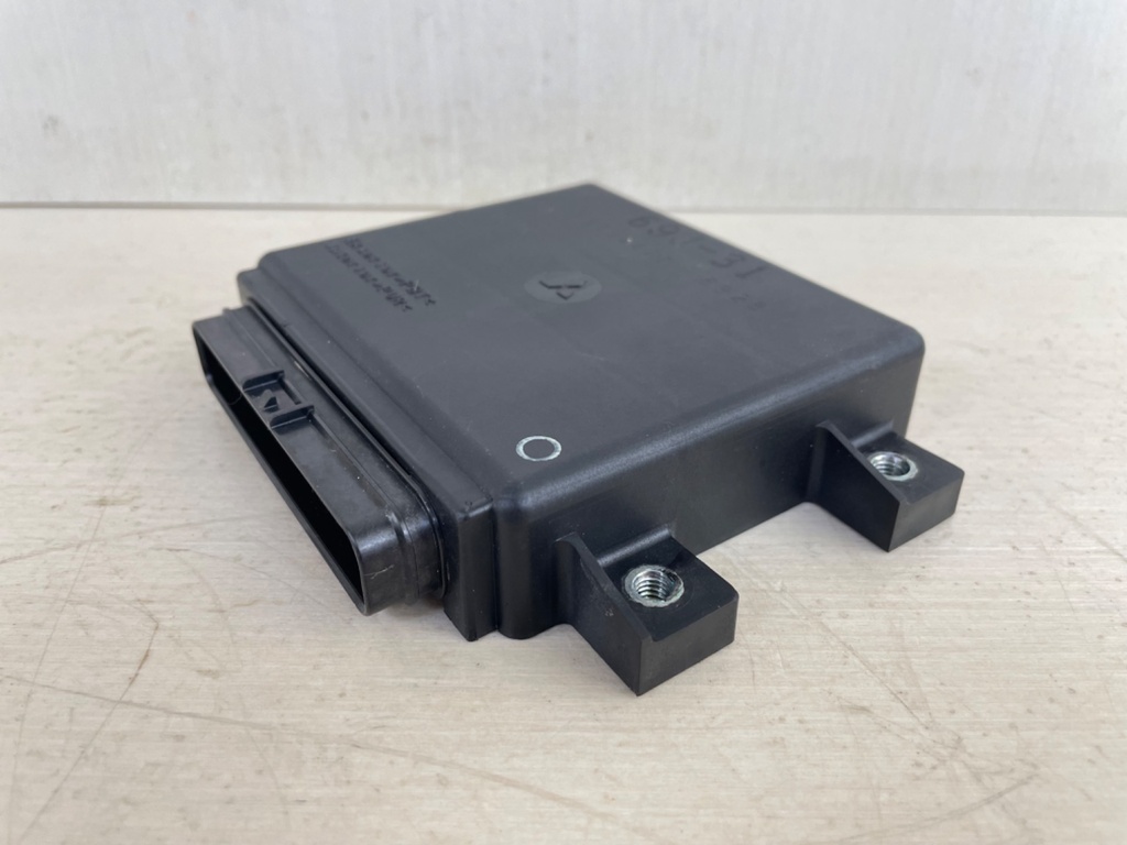 2006 Yamaha 225HP 4 Stroke Engine Control Unit ECU 69J-8591A-31-00 - TESTED