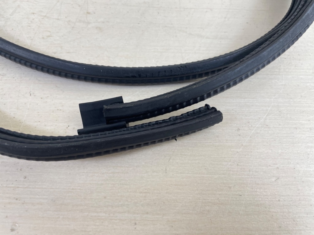 2005-17 Yamaha 200 225 250 Bottom Lower Pan Cowling Seal 6P2-42615-00-00