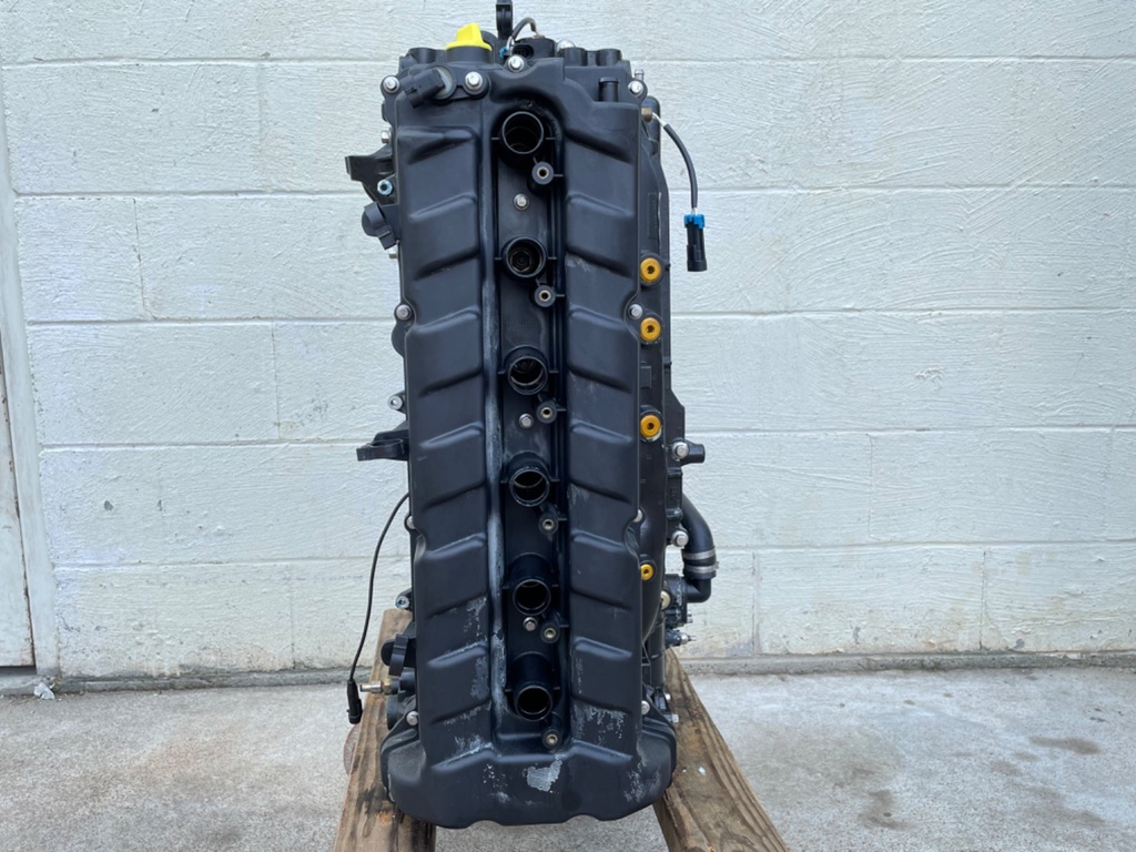 Mercury Verado 200 225 250 275 HP Powerhead Crankcase Assembly 895247A06