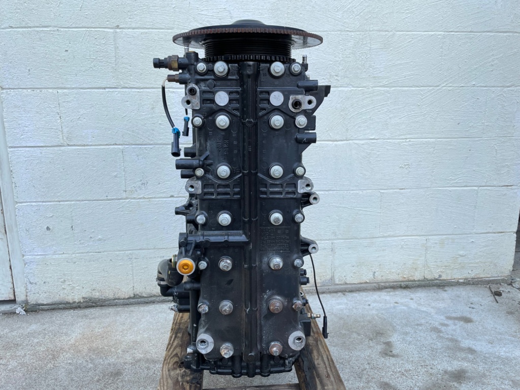 Mercury Verado 200 225 250 275 HP Powerhead Crankcase Assembly 895247A06