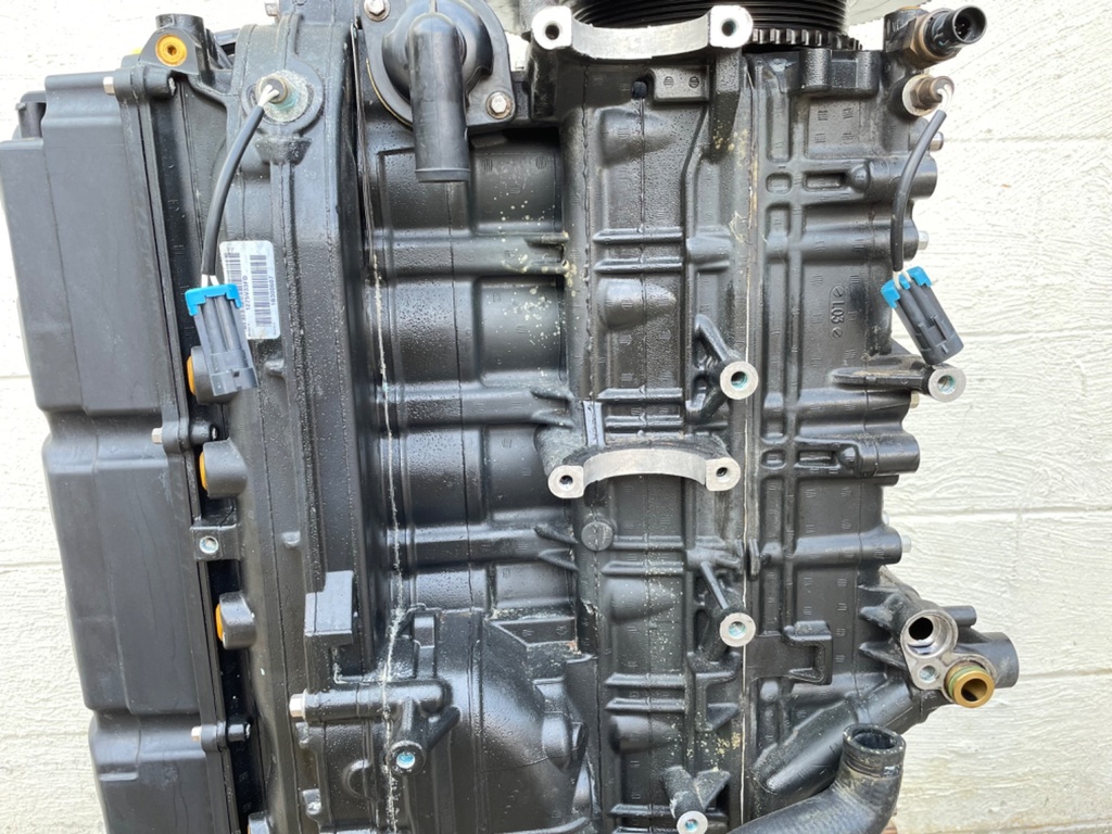 Mercury Verado 200 225 250 275 HP Powerhead Crankcase Assembly 895247A06