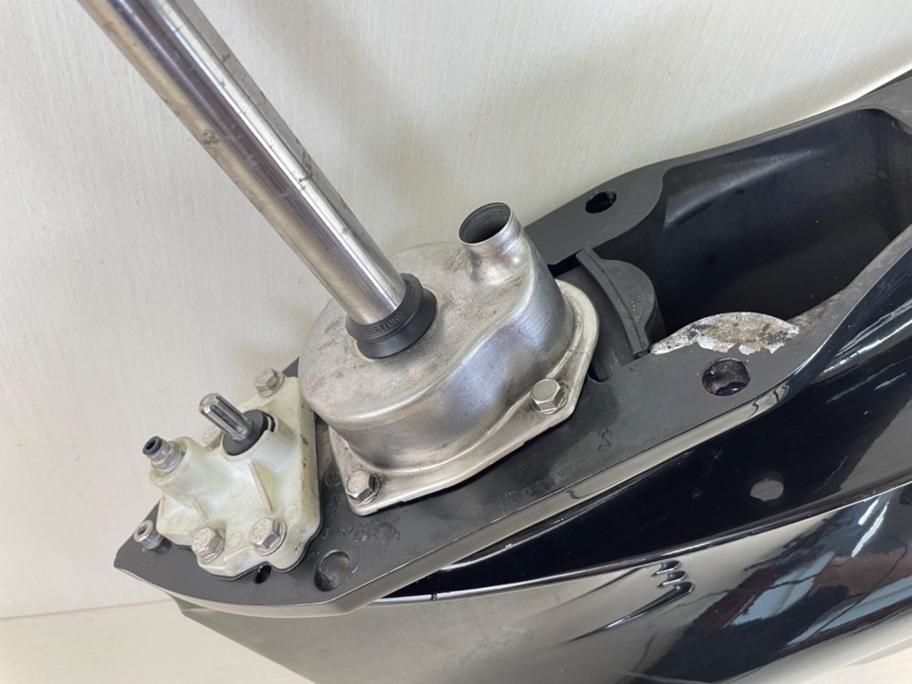 Mercury Verado 200 225 250 275 HP L6 30" XXL Lower Unit Gear Case Standard