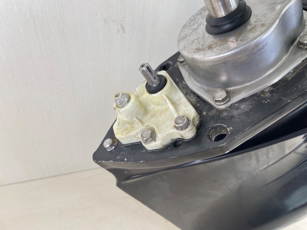 Mercury Verado 200 225 250 275 HP L6 30" XXL Lower Unit Gear Case Counter