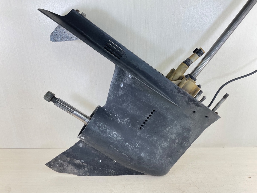 Mercury 135 150 175 200 HP 2 Stroke Outboard 25" XL Lower Unit Gear Case 2:1 RH