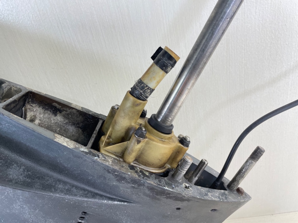 Mercury 135 150 175 200 HP 2 Stroke Outboard 25" XL Lower Unit Gear Case 2:1 RH