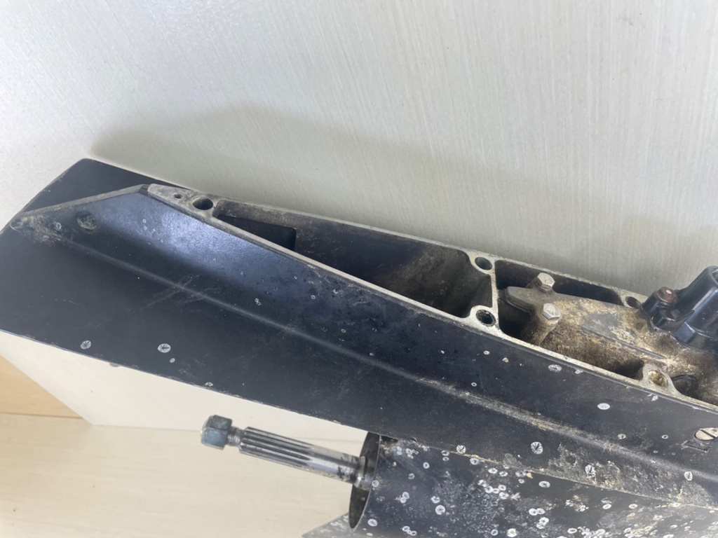 89-1994 Mercury 85 90 120 125 150 HP Force Outboard Lower Unit Gear Case 817925A5