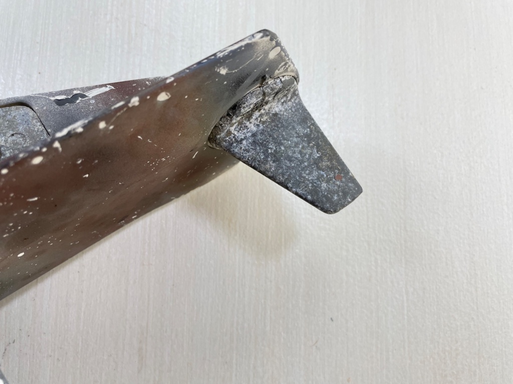 1991-2005 Johnson Evinrude 20 25 30 HP Outboard L 20" Lower Unit Gear Case