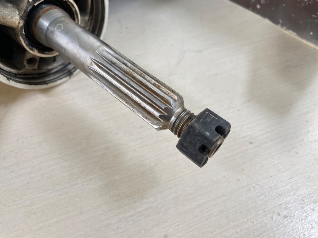 1991-2005 Johnson Evinrude 20 25 30 HP Outboard L 20" Lower Unit Gear Case