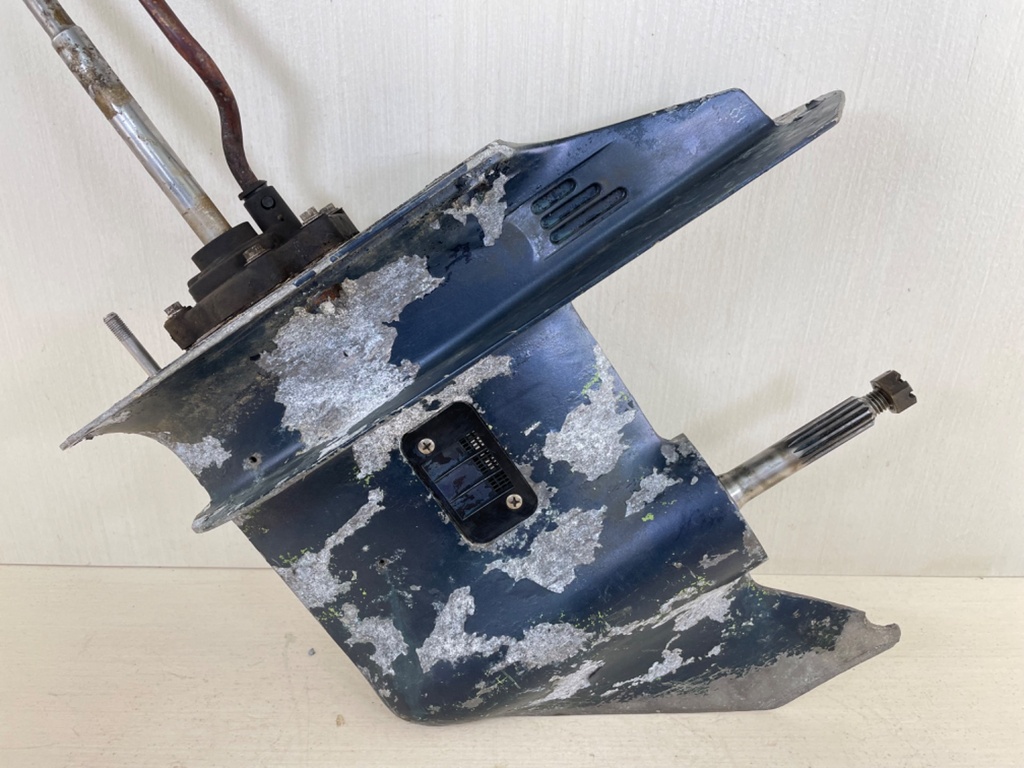 Johnson Evinrude 20 25 30 HP Outboard Short 15" Lower Unit Gear Case 1991-2005