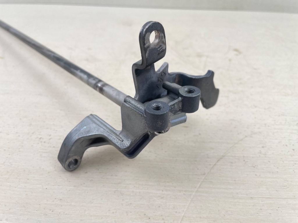 2003 Yamaha 115HP 4 Stroke Outboard 25" XL Shift Shaft 68V-44120-30-00