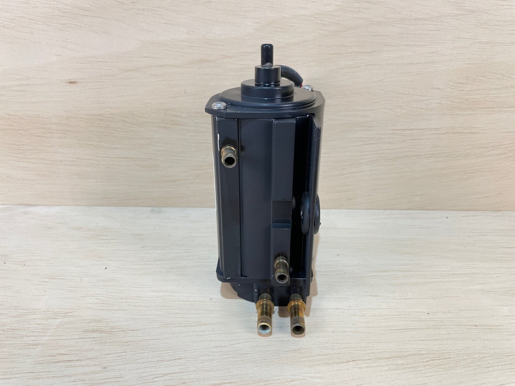 1999 Evinrude 175HP Fuel Pump VST Assembly 0439347