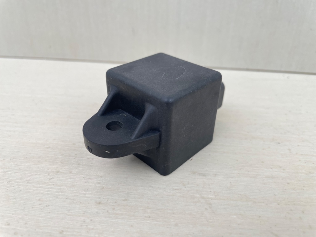 2003 Yamaha 115HP 4 Stroke Outboard Relay Assembly 68V-81950-00-00