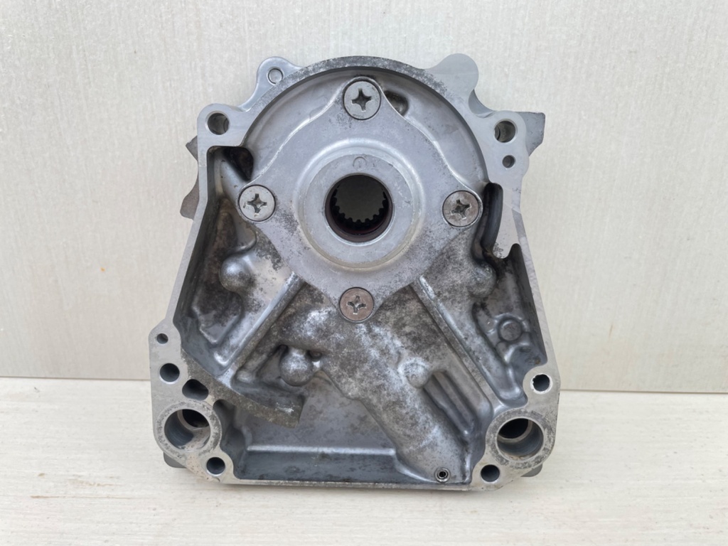 2003 Yamaha 115HP F115 4 Stroke Oil Pump Assembly 67F-13300-10-00