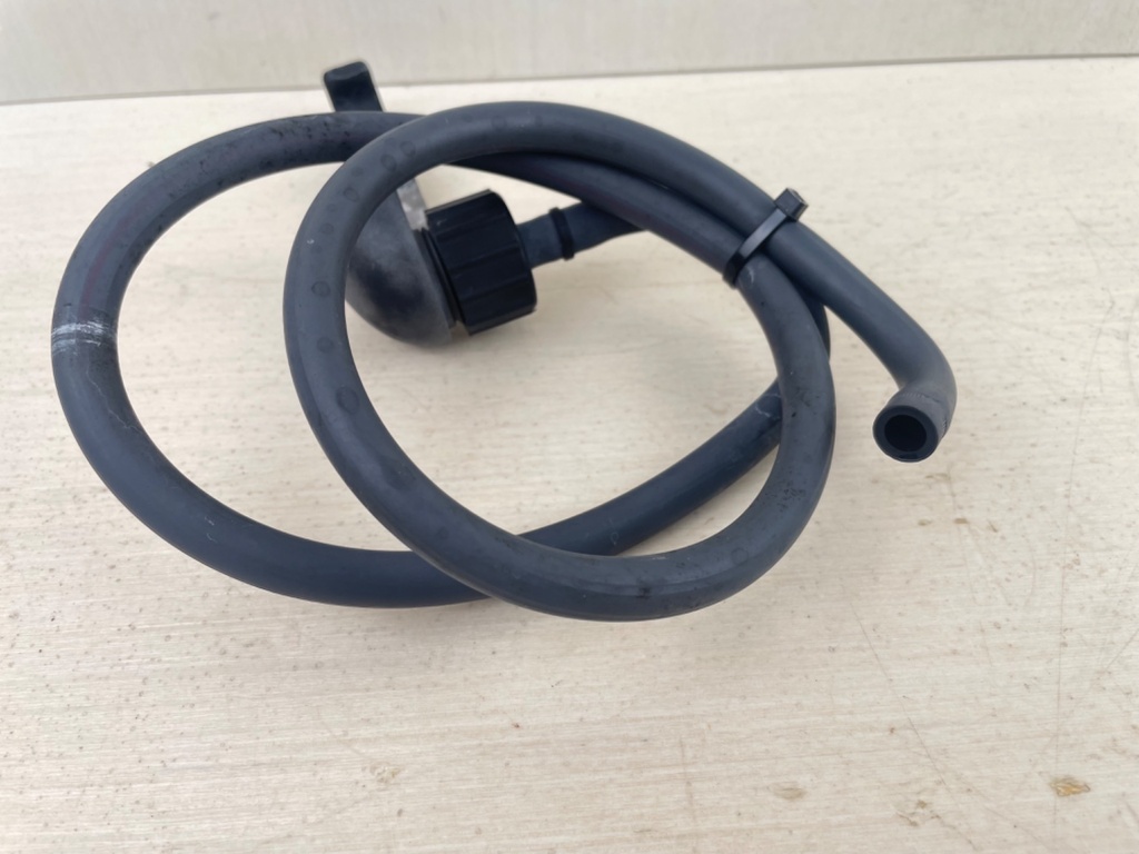 2007 Yamaha 115HP 4 Stroke Outboard Fresh Water Flush 