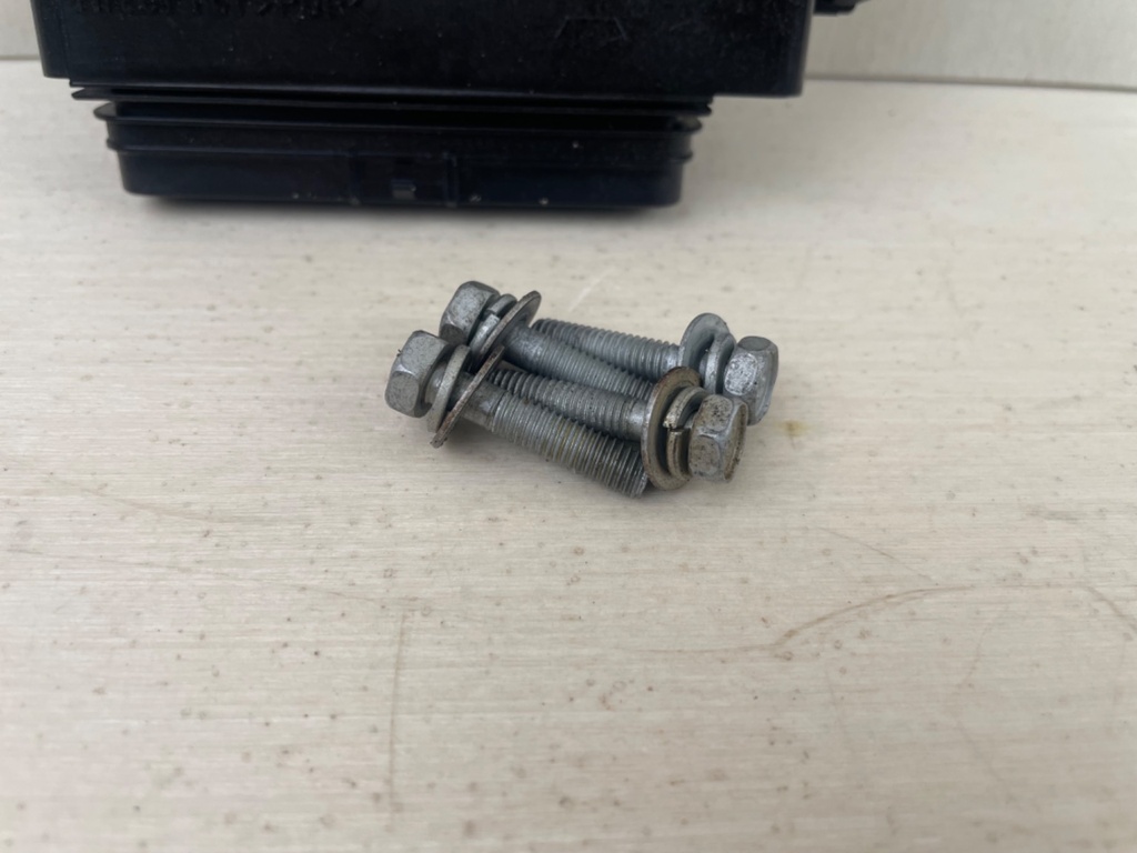 2005-2009 Yamaha 115HP 4 Stroke Outboard ECU Engine Control Unit 68V-8591A-41-00