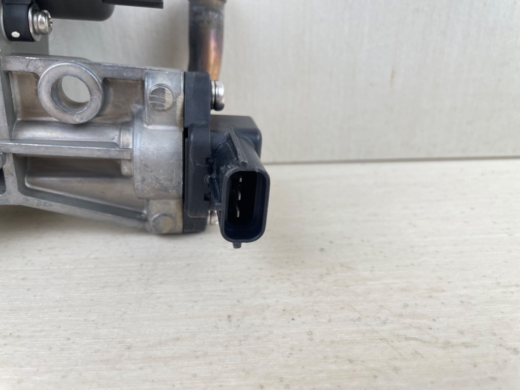 2000-2011 Yamaha 115HP 4 Stroke Outboard IAC Control Valve 68V-1312A-00-00