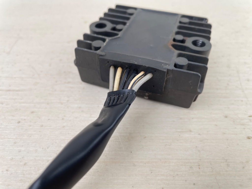 2004+ Honda 25 30 HP 4 Stroke Outboard Rectifier Regulator 31750-ZW2-F01