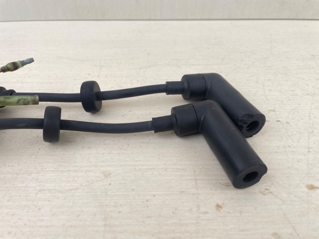 2005 Yamaha 25HP 4 Stroke Outboard Ignition Coil 65W-85570-01-00