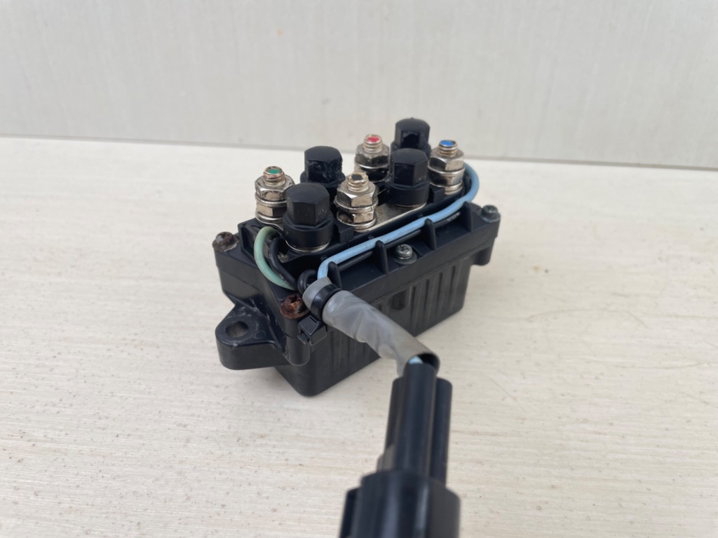 Yamaha Outboard Trim Tilt Relay Assembly 61A-81950-00-00