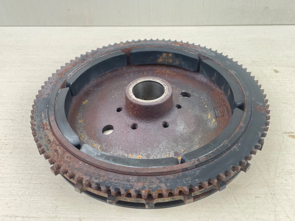 1998-08 Yamaha 25 30 40 HP 4 Stroke Outboard Flywheel Rotor 65W-85550-01-00
