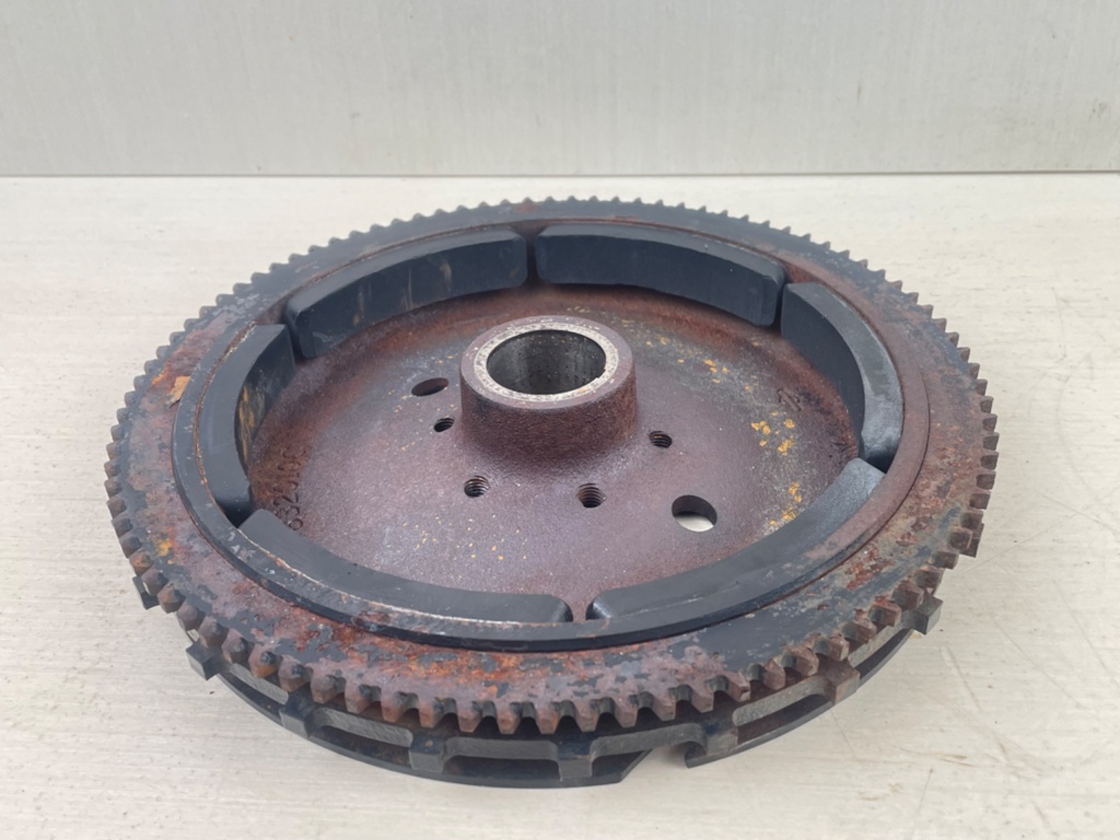 1998-08 Yamaha 25 30 40 HP 4 Stroke Outboard Flywheel Rotor 65W-85550-01-00