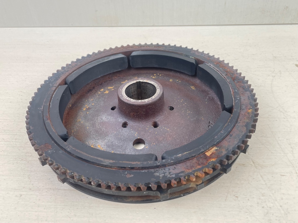 1998-08 Yamaha 25 30 40 HP 4 Stroke Outboard Flywheel Rotor 65W-85550-01-00