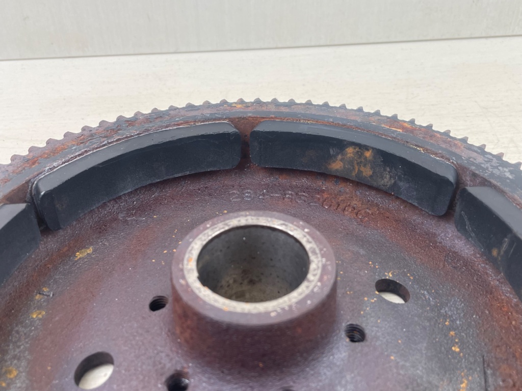 1998-08 Yamaha 25 30 40 HP 4 Stroke Outboard Flywheel Rotor 65W-85550-01-00