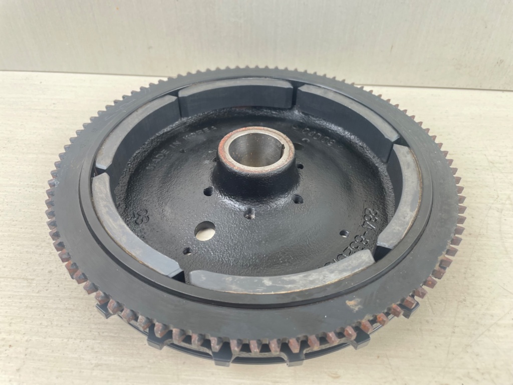 1998 Yamaha 25HP 4 Stroke Outboard Rotor Flywheel 65W-85550-00-00