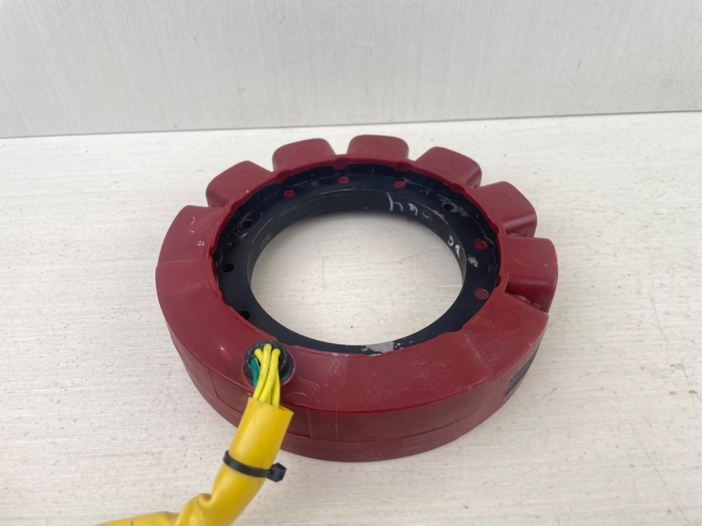 2002 Yamaha 30HP F30 4 Stroke Outboard Stator Assembly 65W-85510-10-00