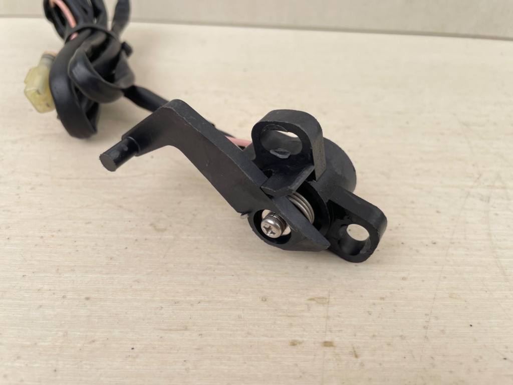 2008 Yamaha 70HP 2 Stroke Outboard Trim Sender Assembly 6H1-83672-20-00