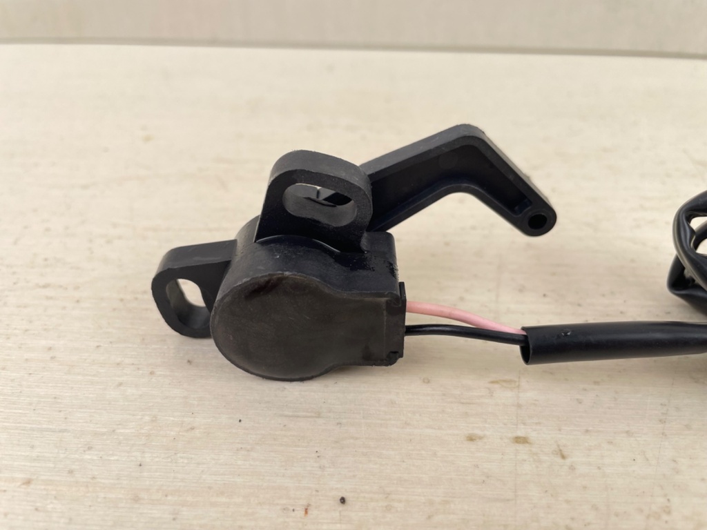 2008 Yamaha 70HP 2 Stroke Outboard Trim Sender Assembly 6H1-83672-20-00