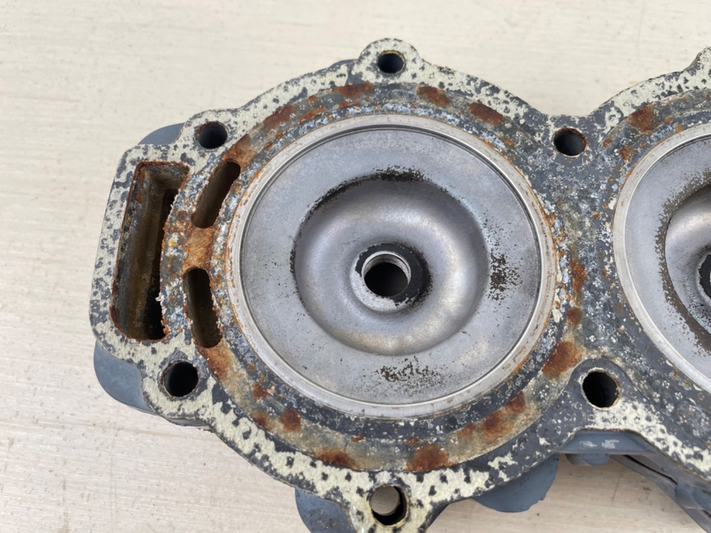 2008 Yamaha 70HP 2 Stroke Outboard Cylinder Head & Cover Assembly Set 6H3-11191-00-1S