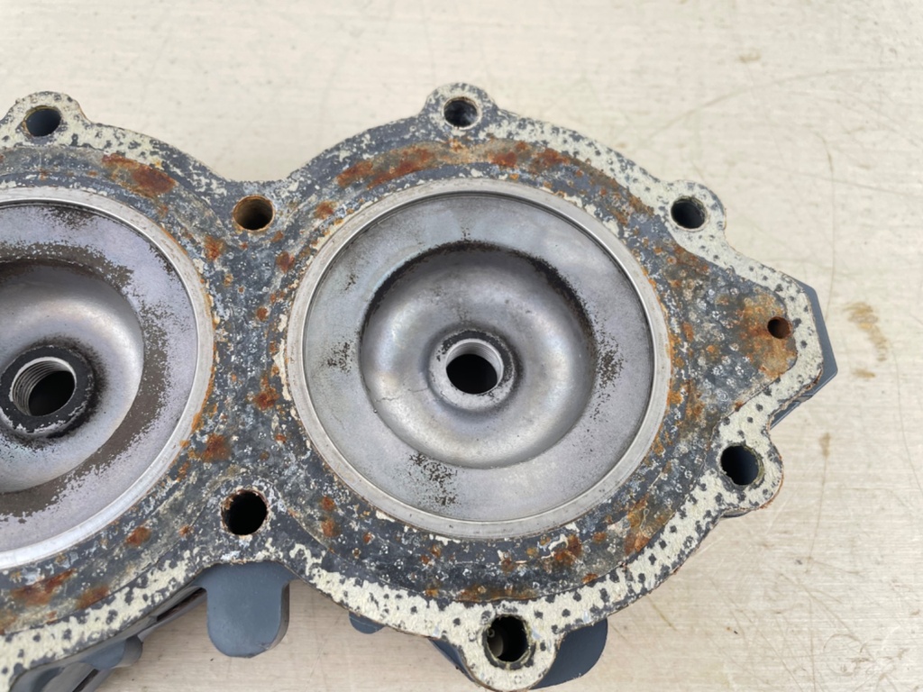 2008 Yamaha 70HP 2 Stroke Outboard Cylinder Head & Cover Assembly Set 6H3-11191-00-1S