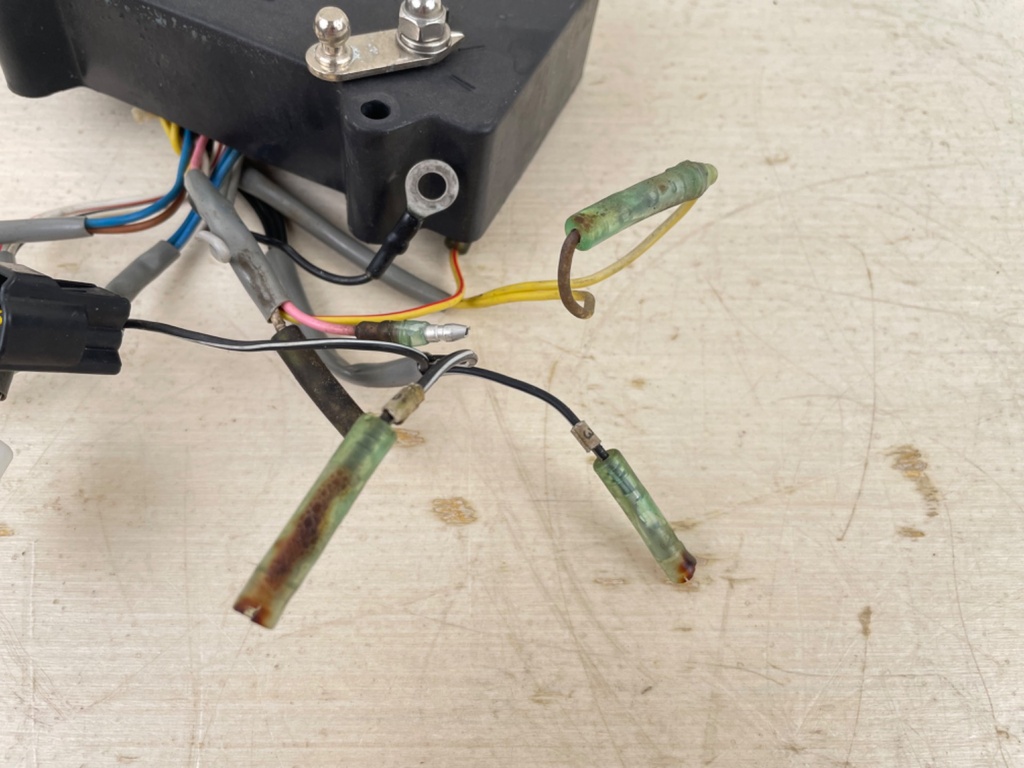 2008 Yamaha 70HP 2 Stroke Outboard CDI C.D.I Unit Assembly 6H2-85540-12-00