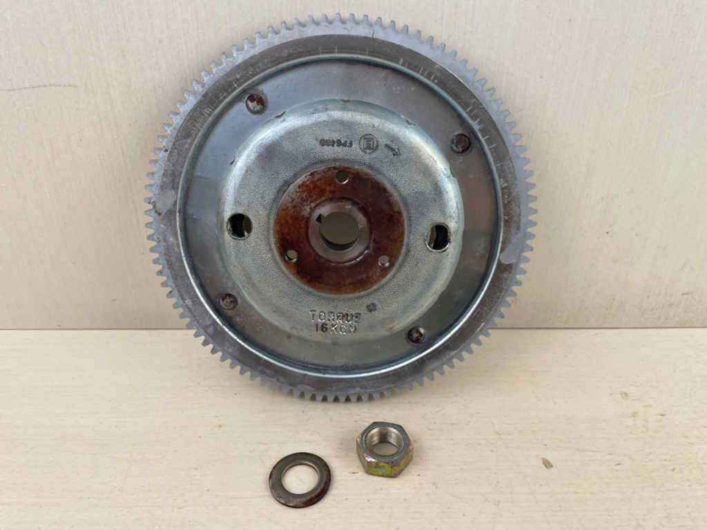 2008 Yamaha 70HP 2 Stroke Outboard Flywheel Rotor Assembly 6H2-85550-00-00