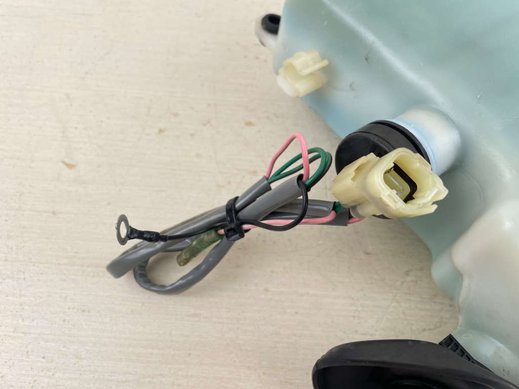 2008 Yamaha 70HP 2 Stroke Outboard Oil Tank Assembly Complete 6H3-21707-06-00