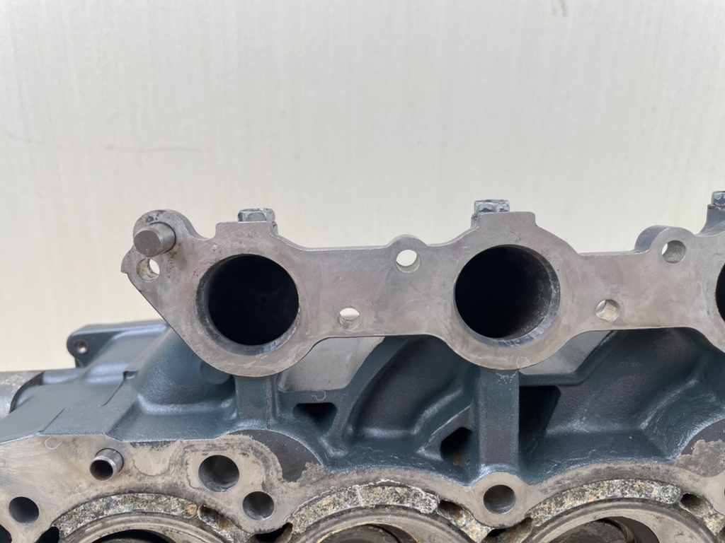 96-2004 Yamaha 50HP 4 Stroke Outboard Cylinder Head 64J-W009A-01-1S